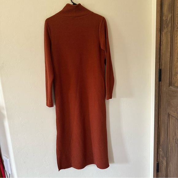 LOFT Sweater Maxi Dress - Picture 5 of 7